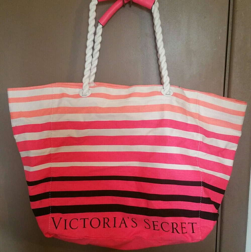 Victoria's Secret weekender